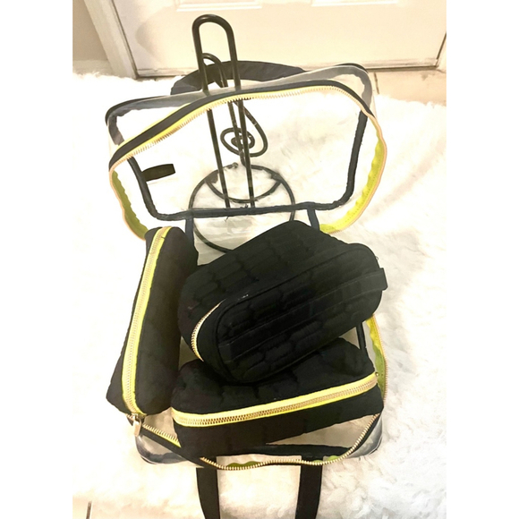 Aimee Kestenberg Ivy 4Pc Set Black quilted Python Travel makeup Case Gold zipper - Picture 3 of 9